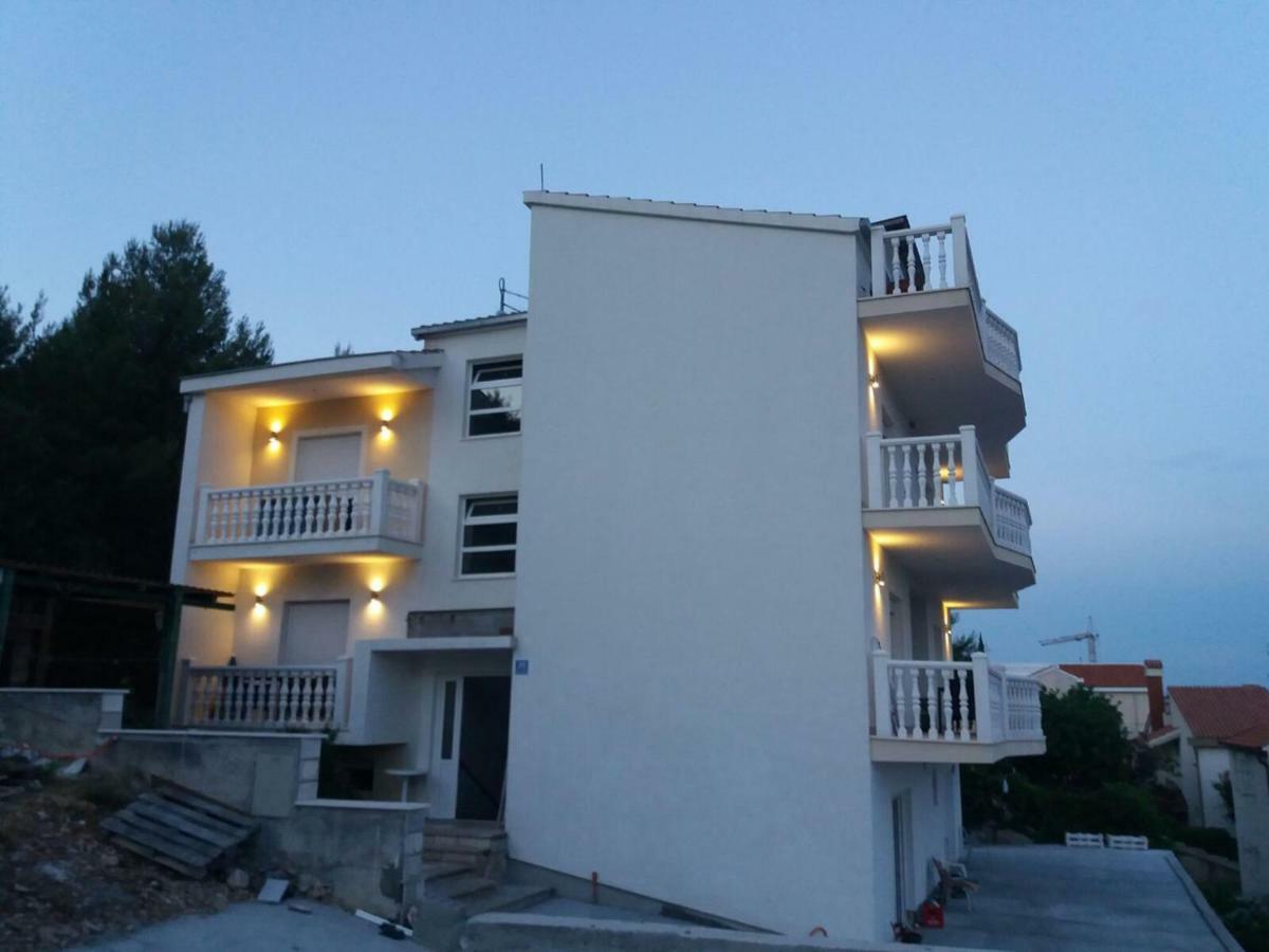 Apartments Prpic Seget Vranjica Eksteriør billede