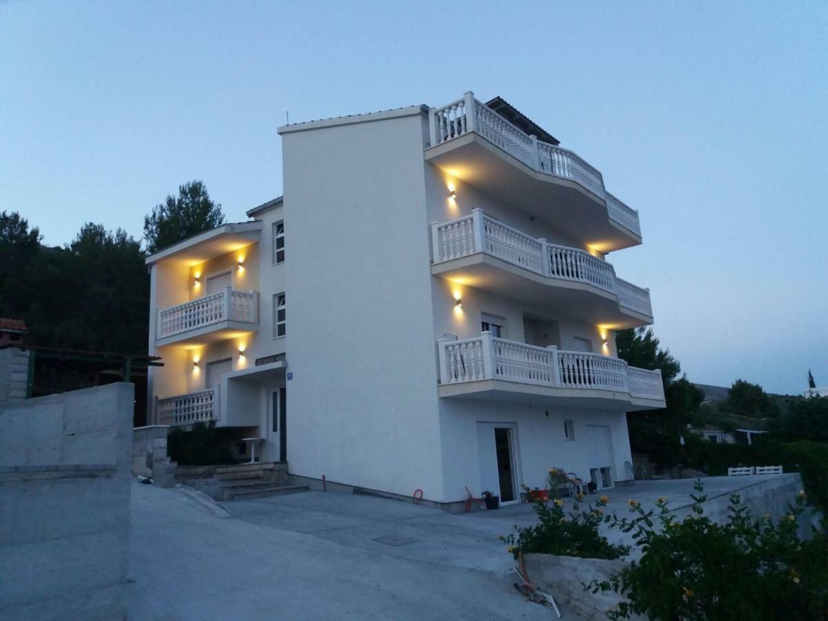 Apartments Prpic Seget Vranjica Eksteriør billede